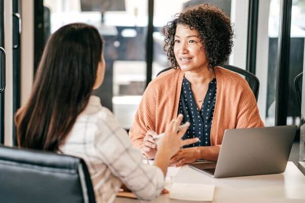 como-se-vestir-para-uma-entrevista-de-emprego